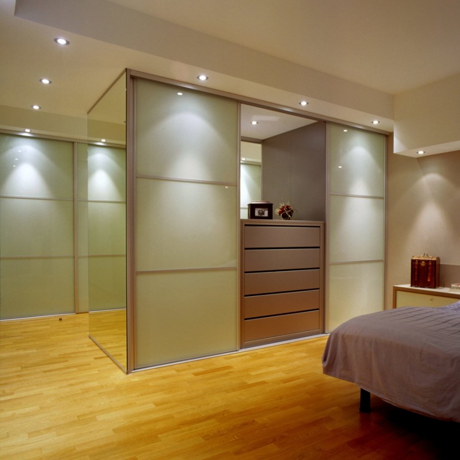 Шкаф купе перегородка