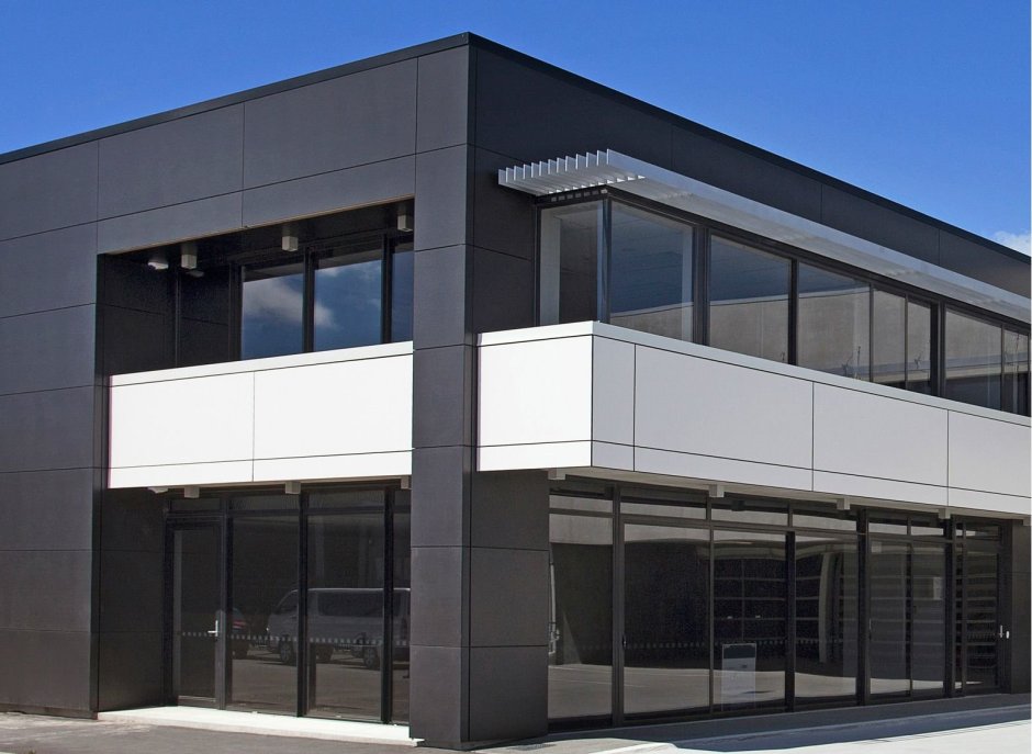 Здание из керамогранита