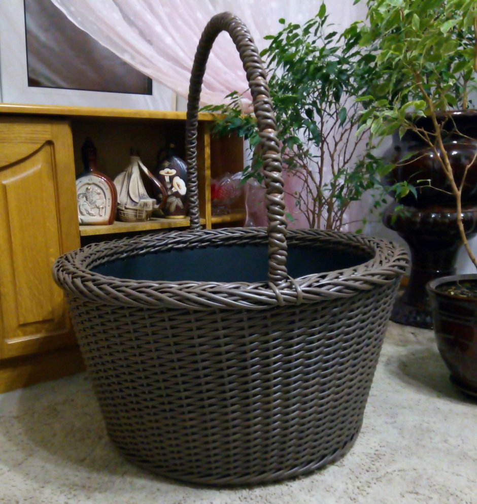 Клумба паровозик