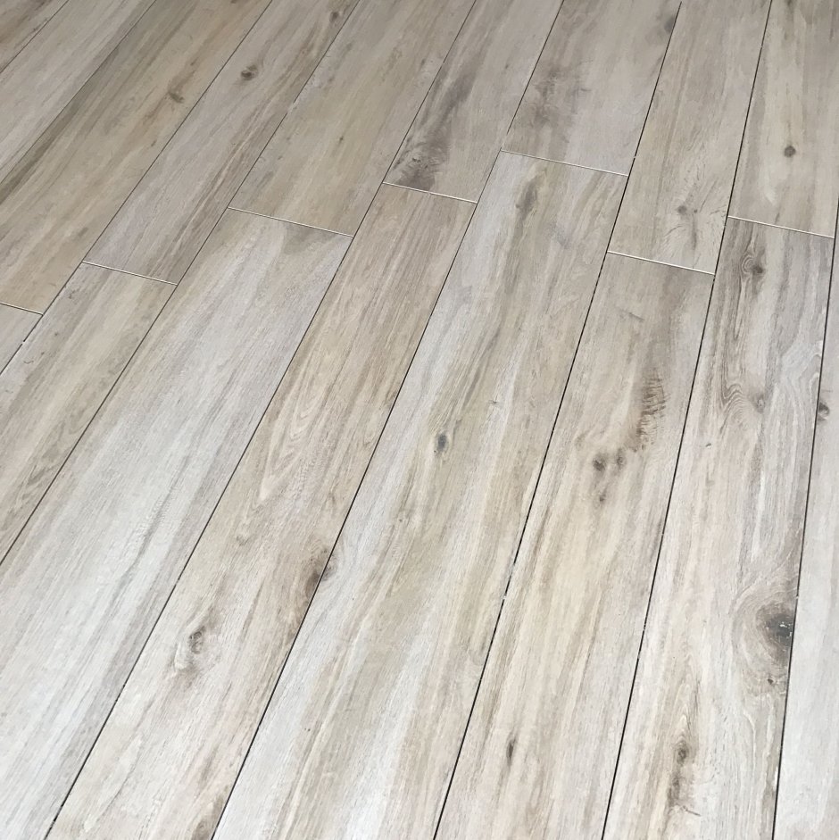 Ламинат BERRYALLOC Riviera 3754 дуб серебристо-серый