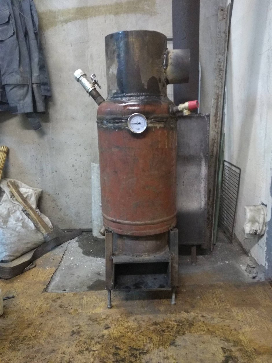 Печь на отработке из 200 бочки
