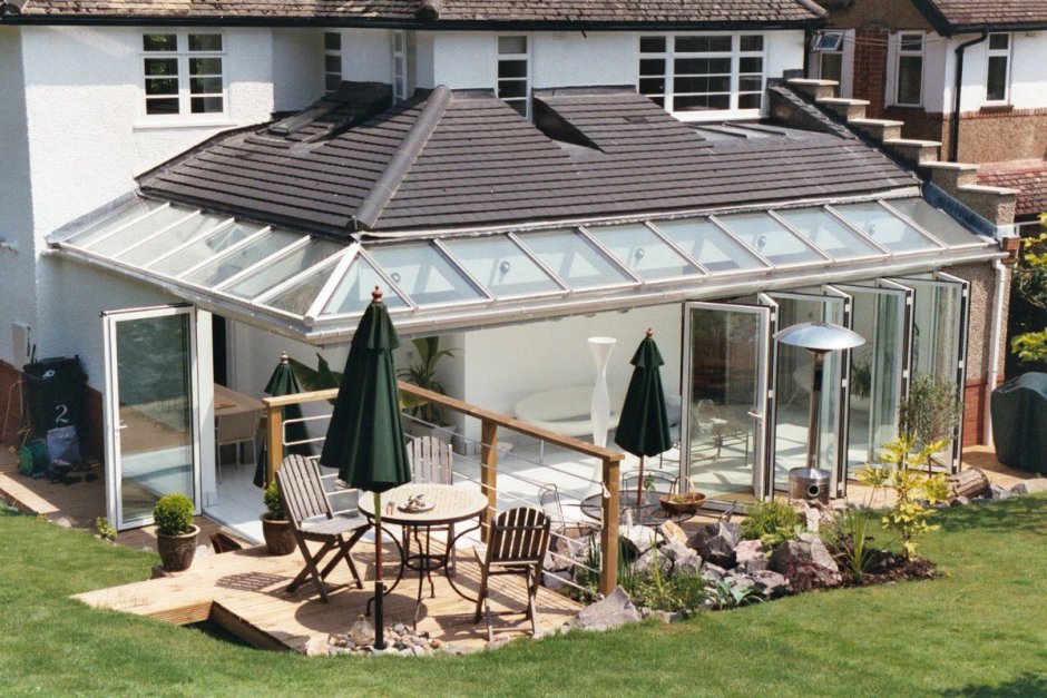 Пергола навес над патио