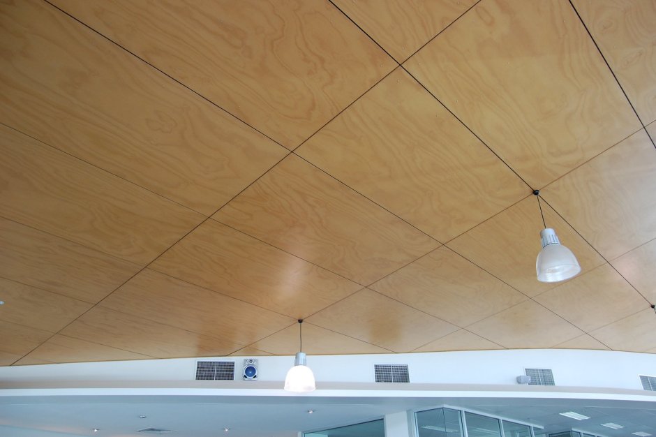 Потолочные панели из фанеры