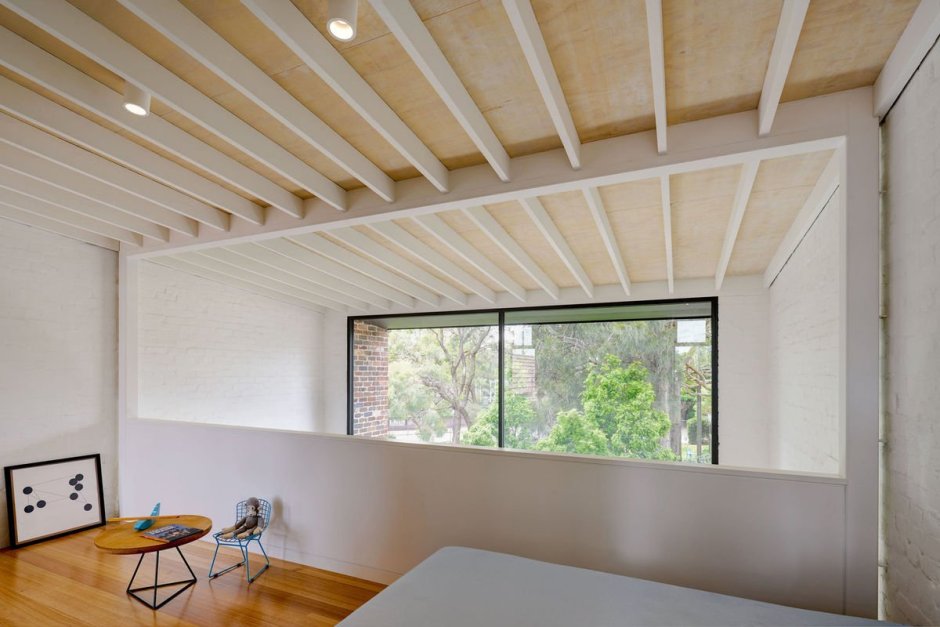 Потолок из фанеры