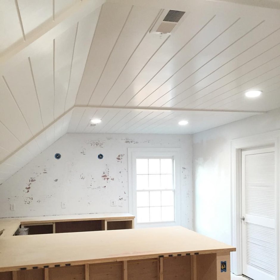 Фанера на потолок