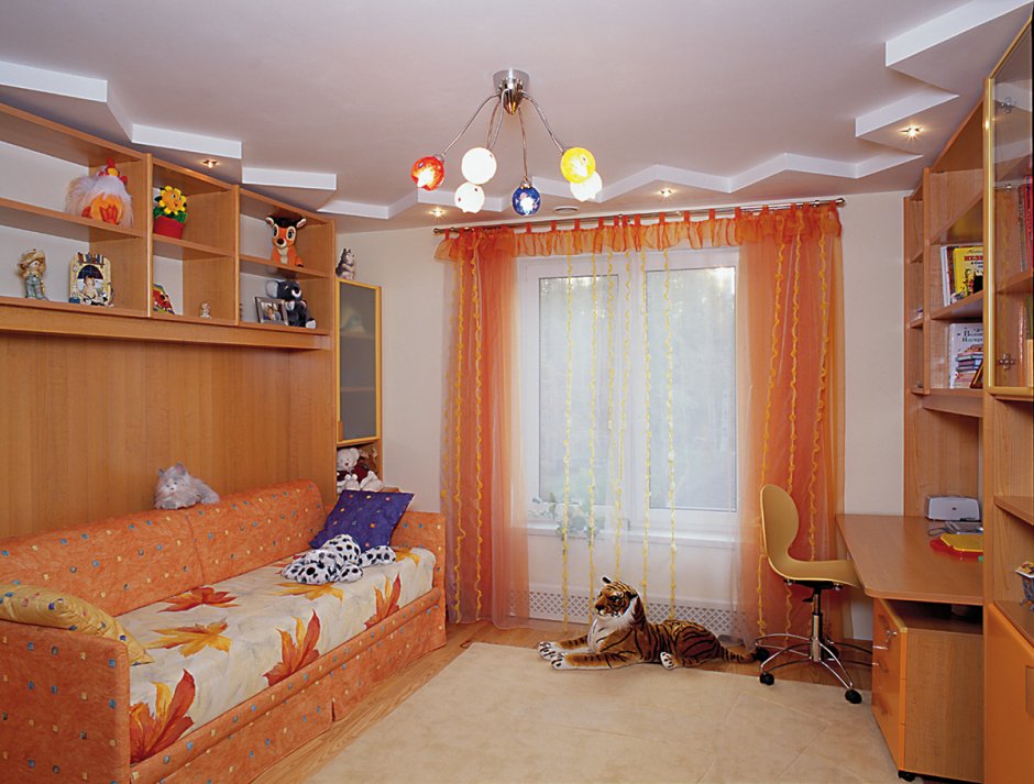 Обычная детская комната в квартире