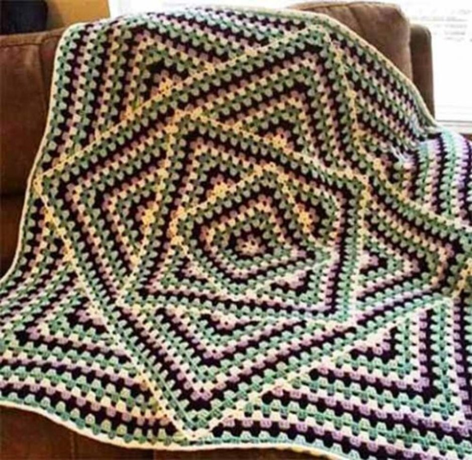 Плед Бабушкин квадрат