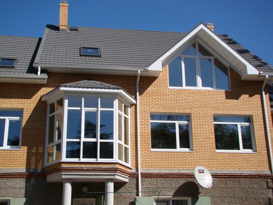 Окно в доме снаружи