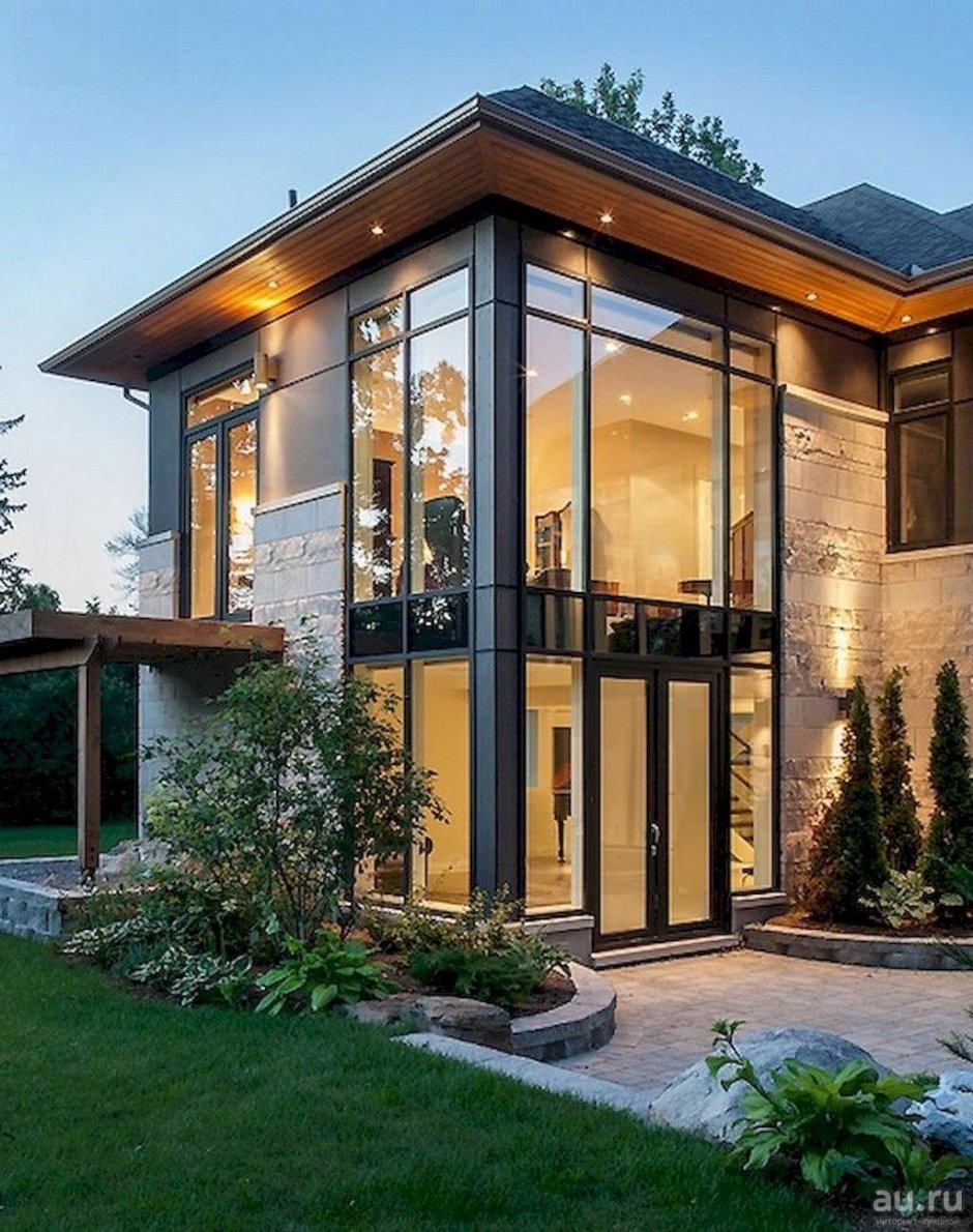 Красивые окна со ставнями