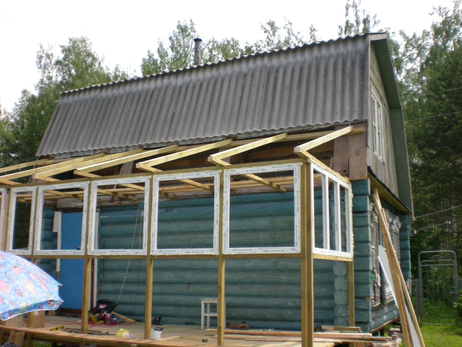 Конструкция крыши веранды