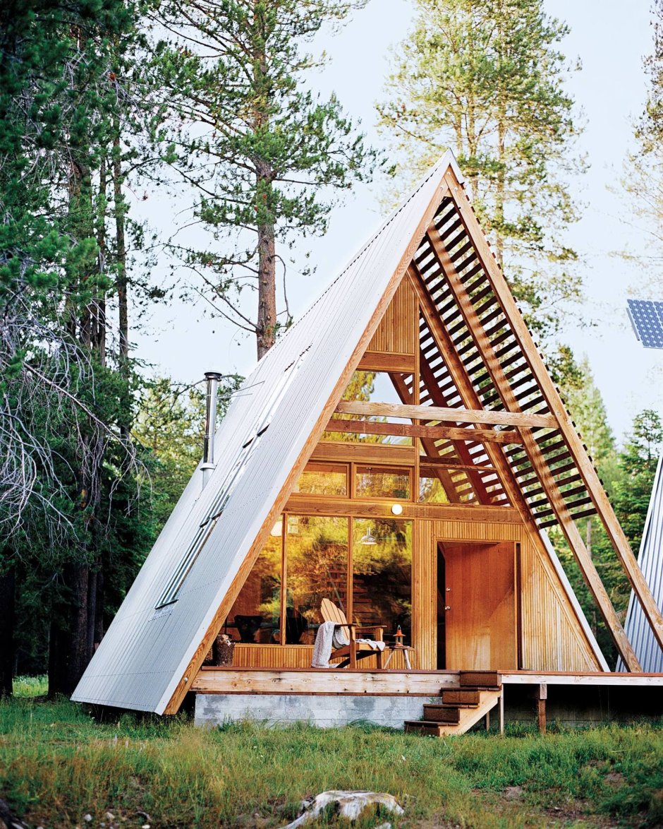 Дом шалаш а frame House.