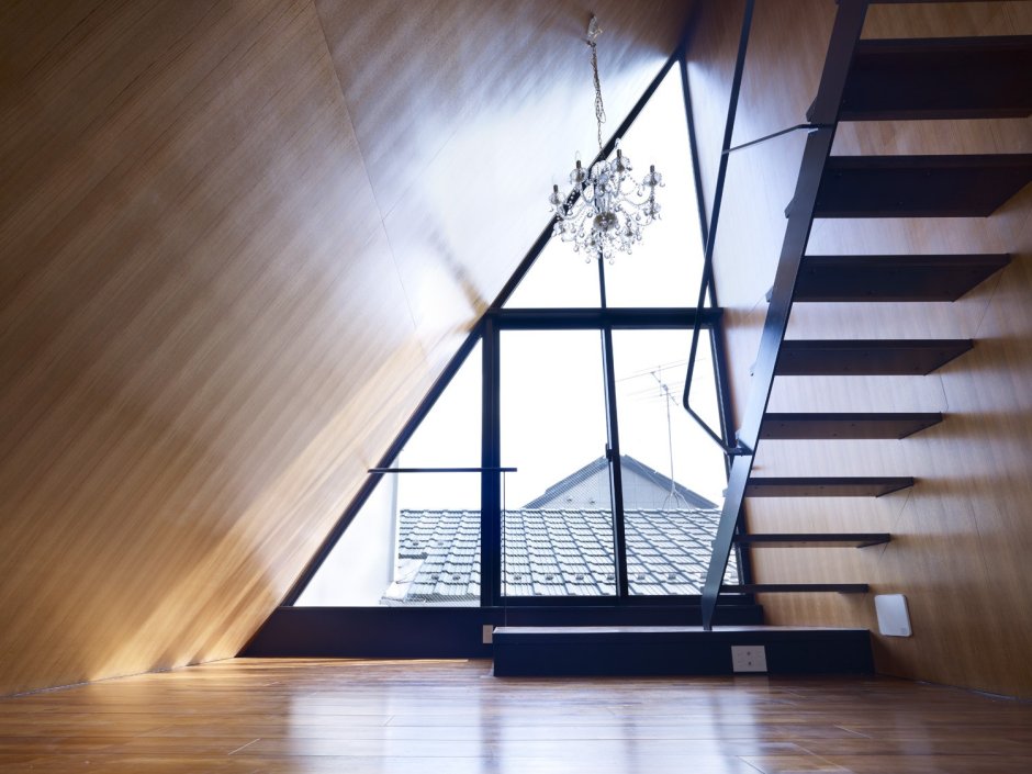 Треугольное панорамное окно