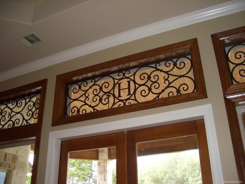 Французская фрамуга