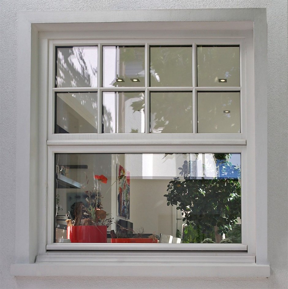 Окно с фрамугой снизу