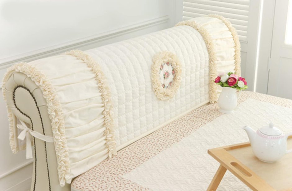 Накидки на спинку односпальной кровати