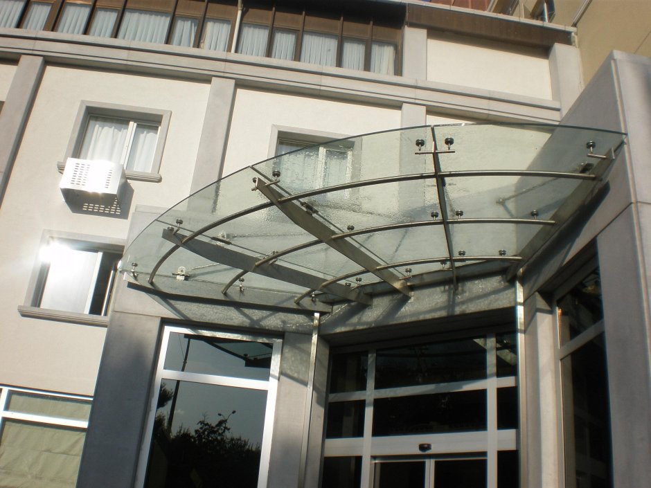 Спайдерное остекление навес