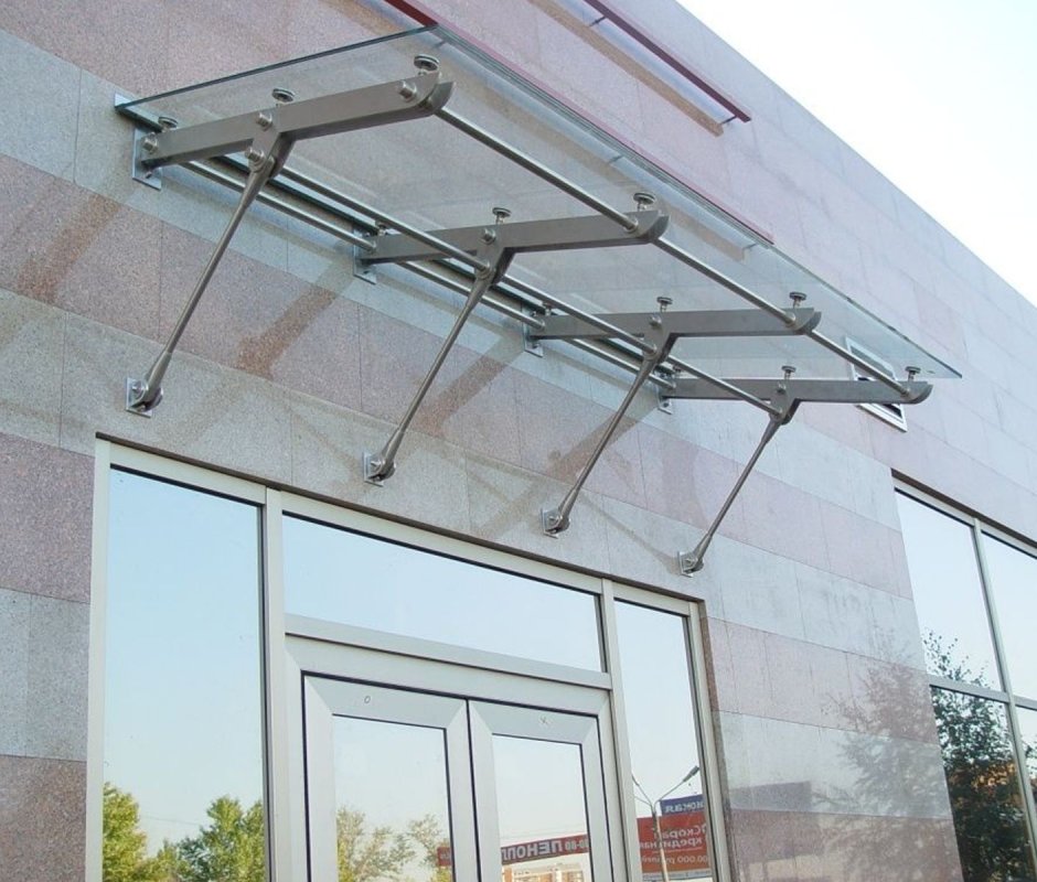 Стеклянный навес (стекло триплекс 15мм.s= 2,27м2 (МО-1))