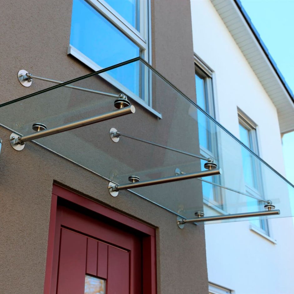 Стеклянный козырек