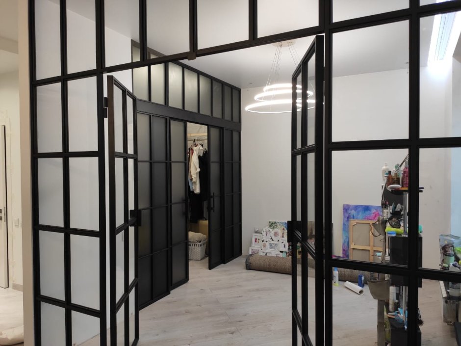 Перегородка лофт из металла и реек