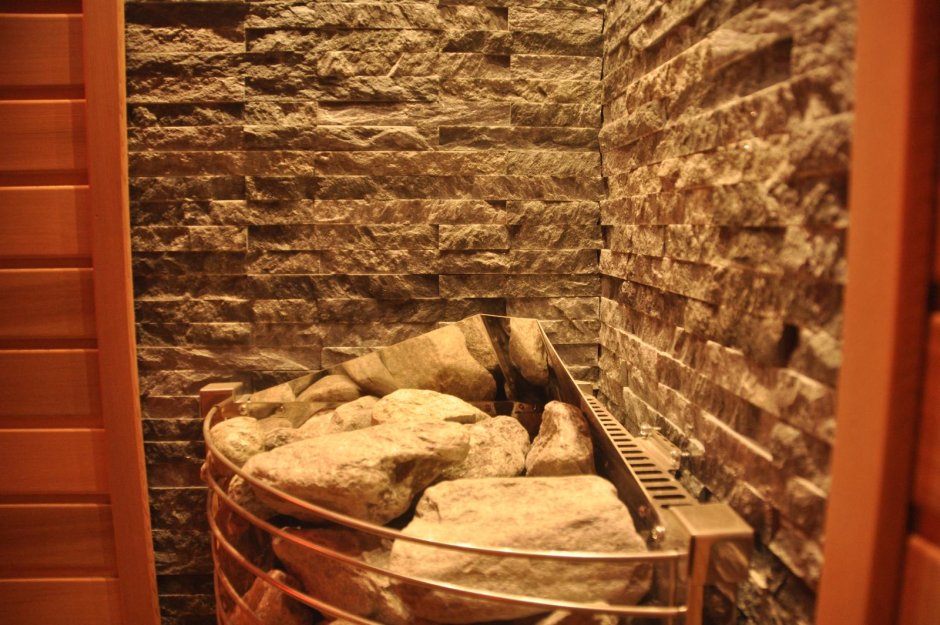 Талькохлорит рваный камень