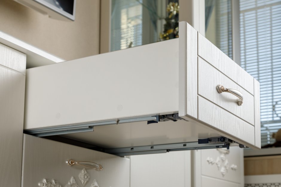 Скрытые направляющие для ящиков