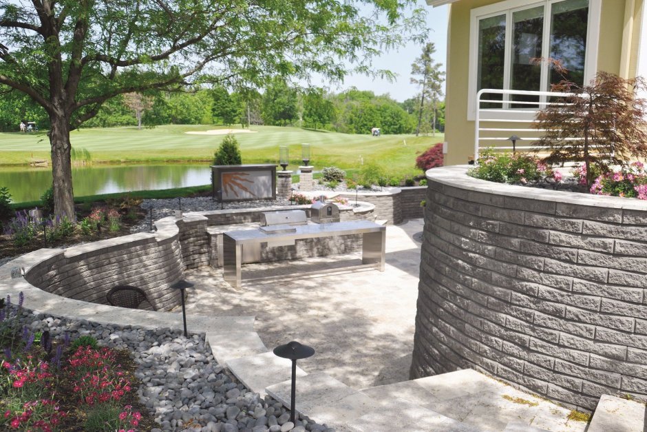 Погреб под верандой