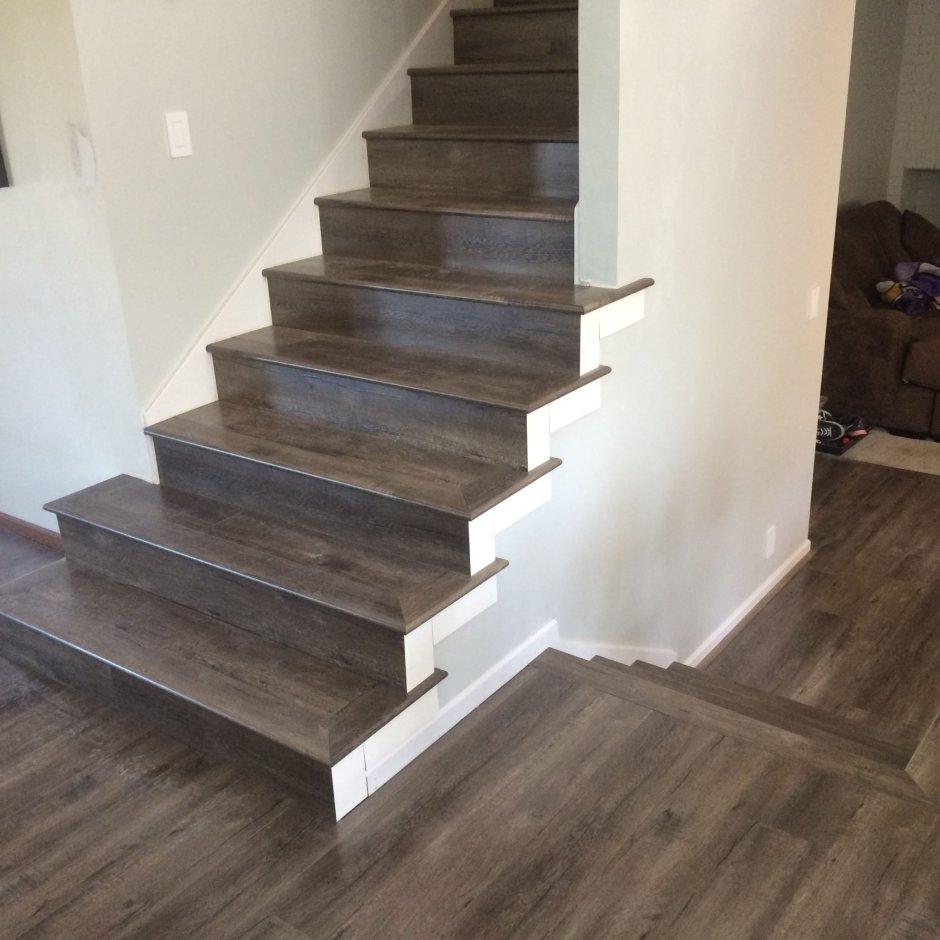 Ступени из ламината Квик степ