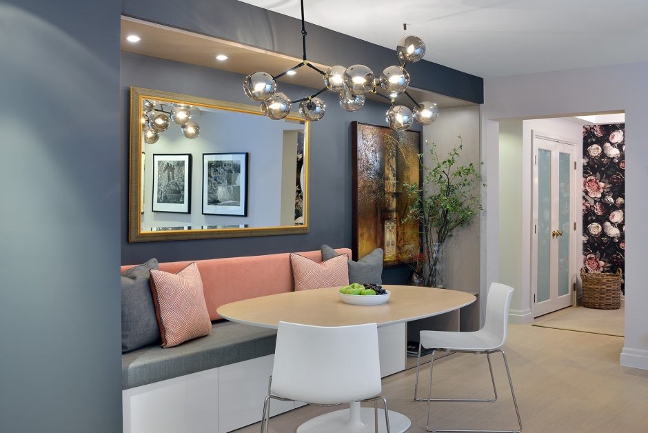 Картина на кухне над столом