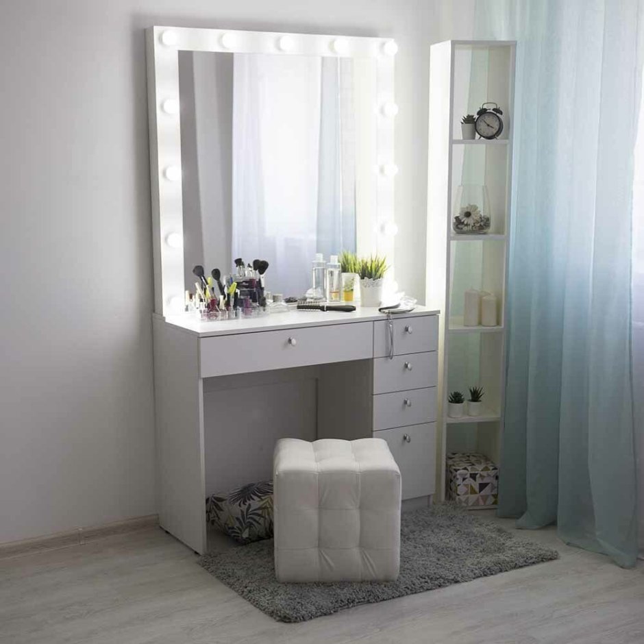 Туалетный столик Модерн BMS