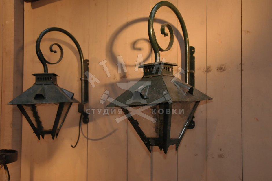 Старинные фонари кованые