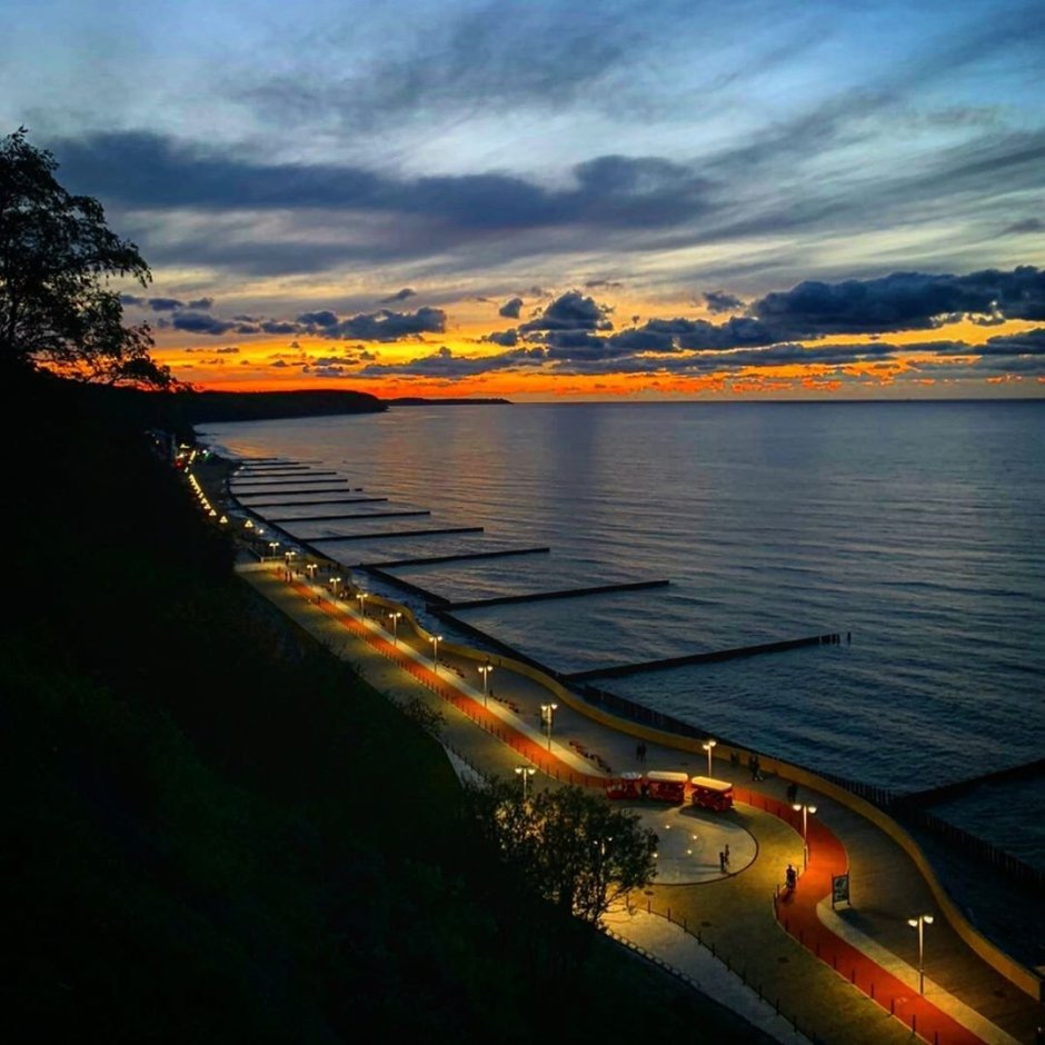 Лестница Воскресенск набережная