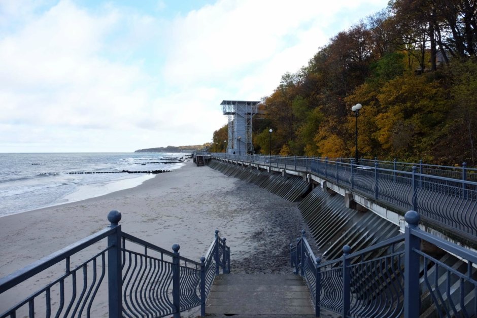 Поселок Маяк Калининградская область спуск к морю