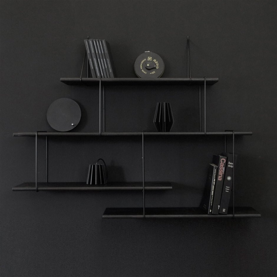 Белая полка на стену