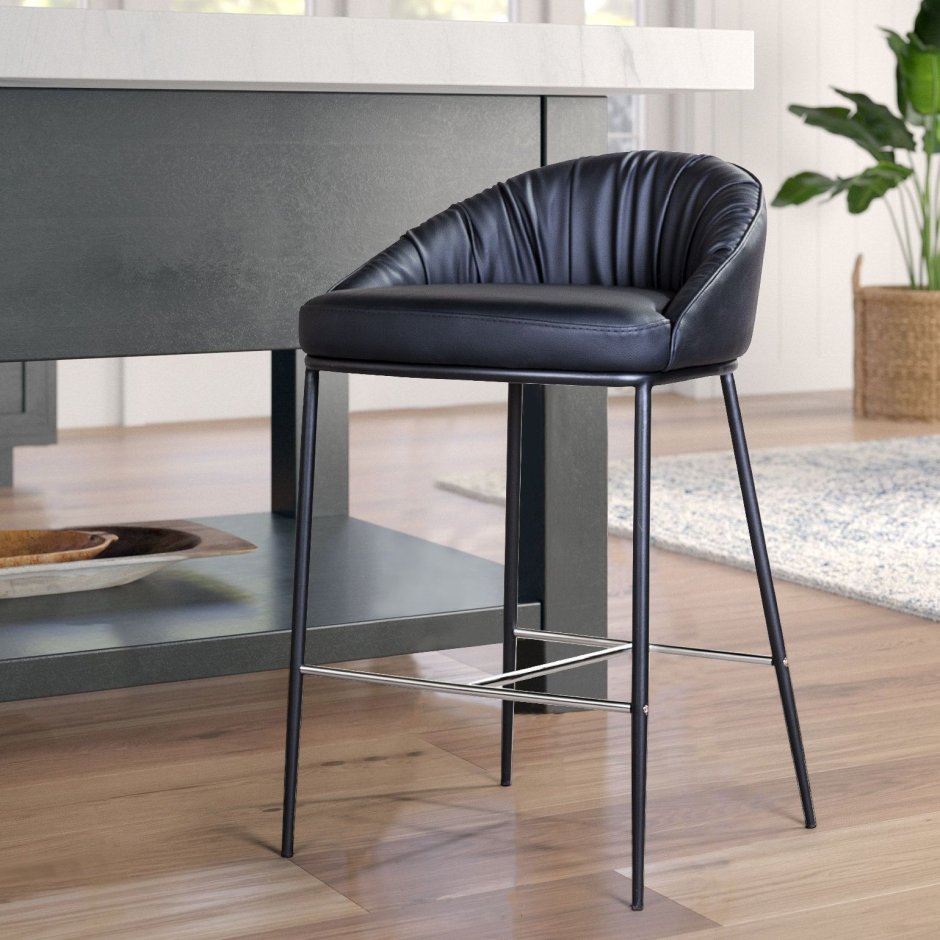 Полубарные стулья в скандинавском стиле