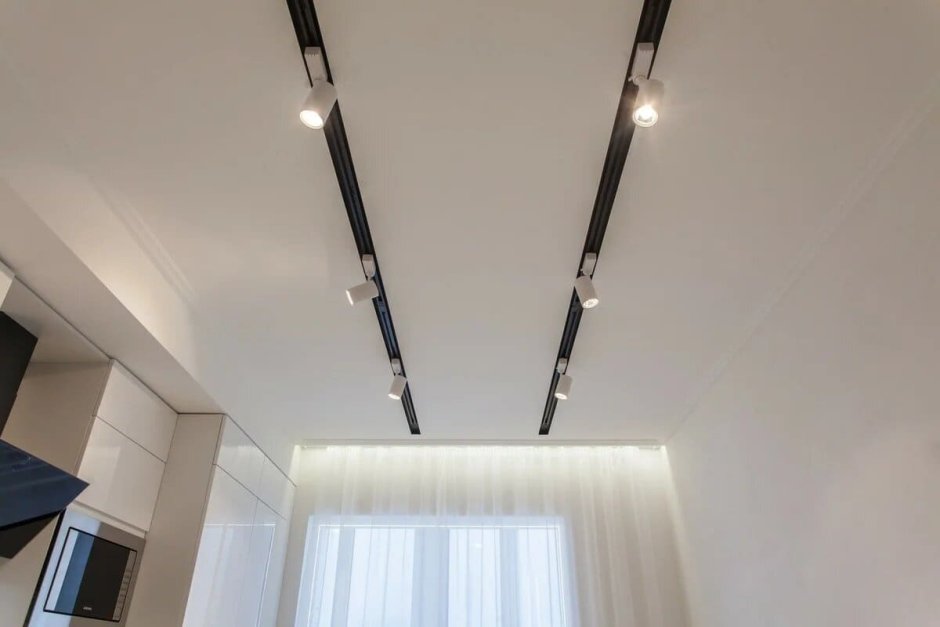 Точечные светильники для натяжных потолков