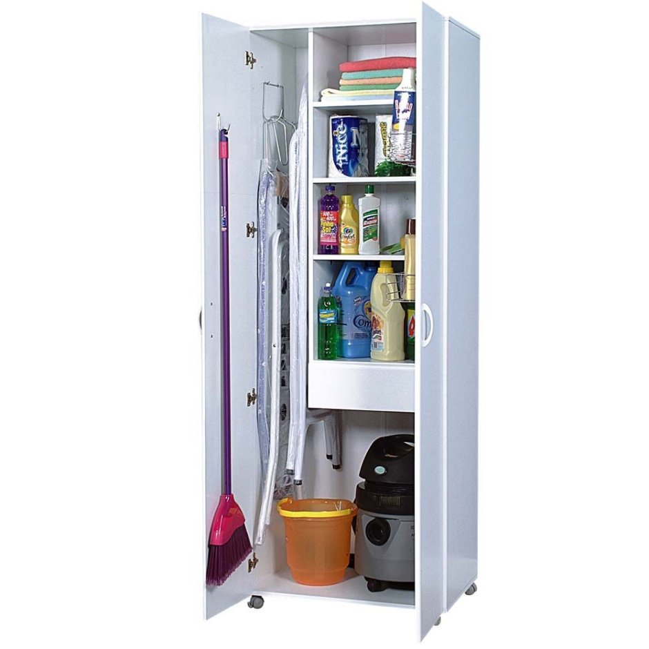 Шкаф для пылесоса и гладильной доски