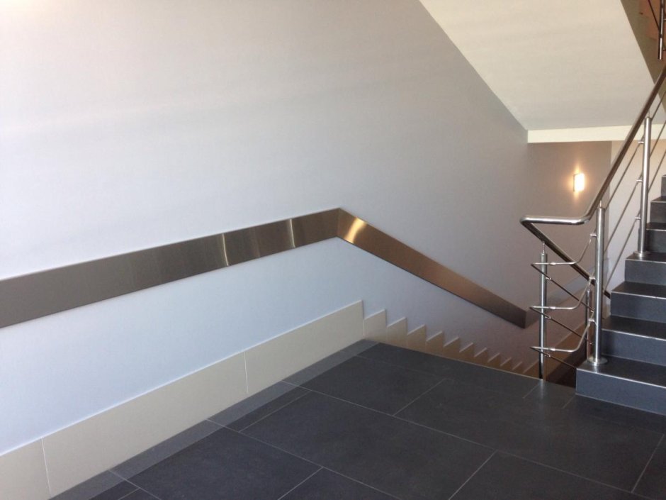 Отделка лестницы