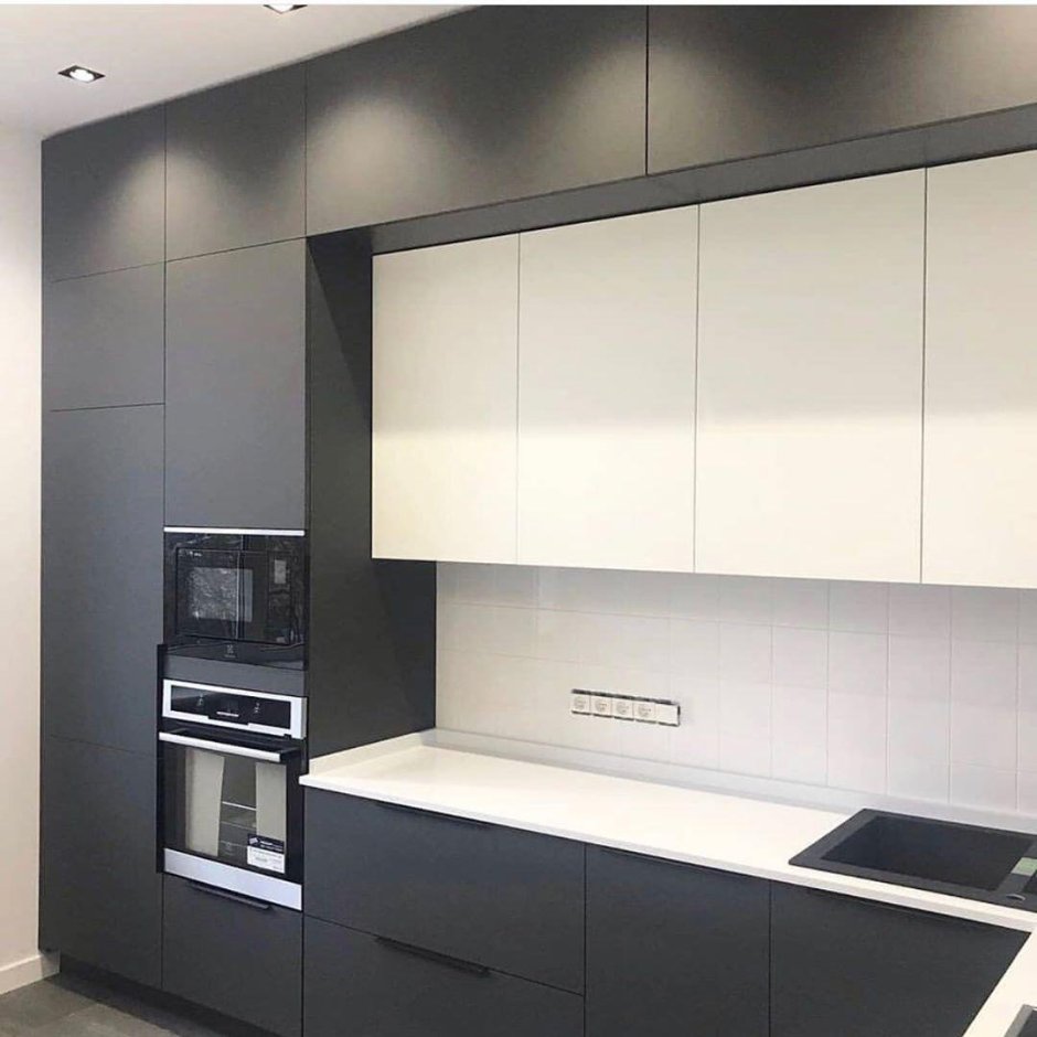 Угловые современные кухни без ручек