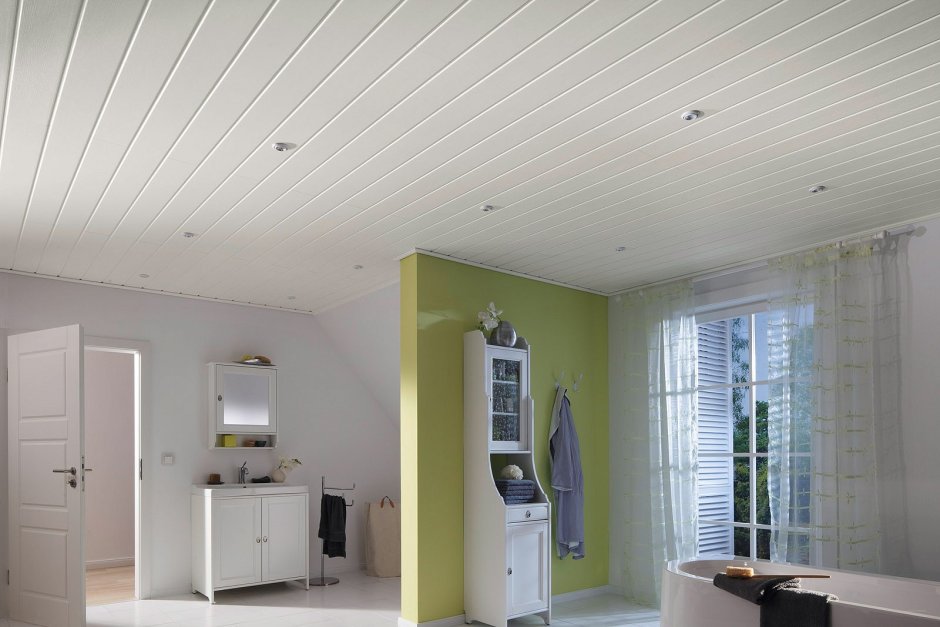 Потолок из панелей ПВХ