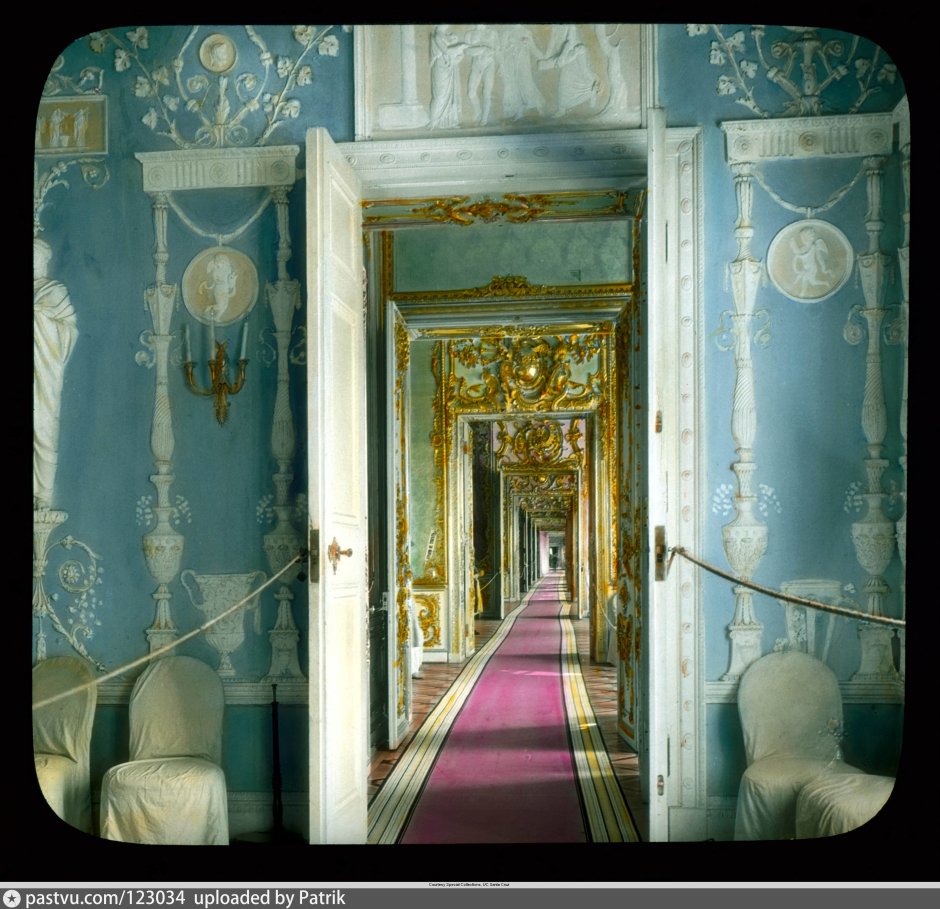 Холл гостиная Неоклассика