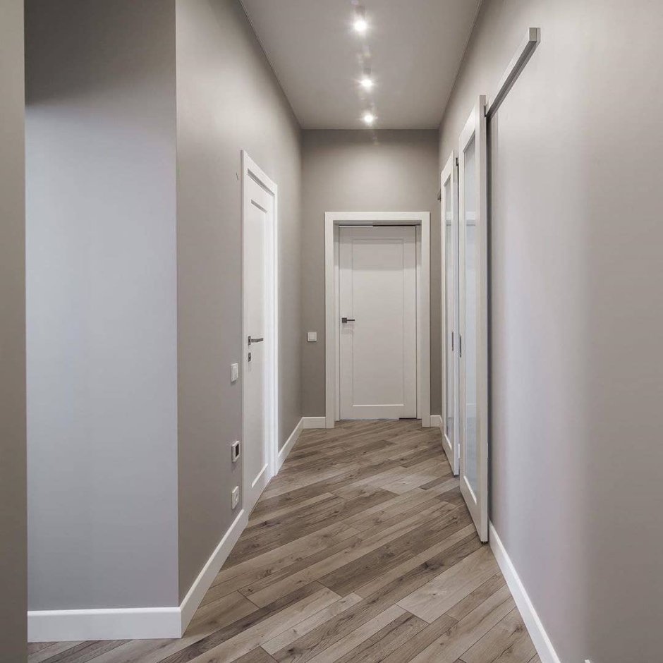 Светло серый коридор Pacific 55