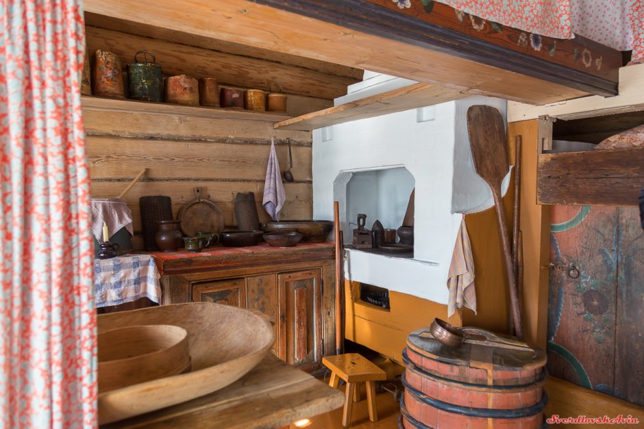 Русская изба Витославлицы