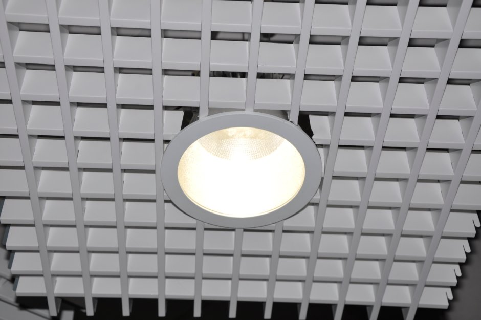 Светильники под Грильято 590х590