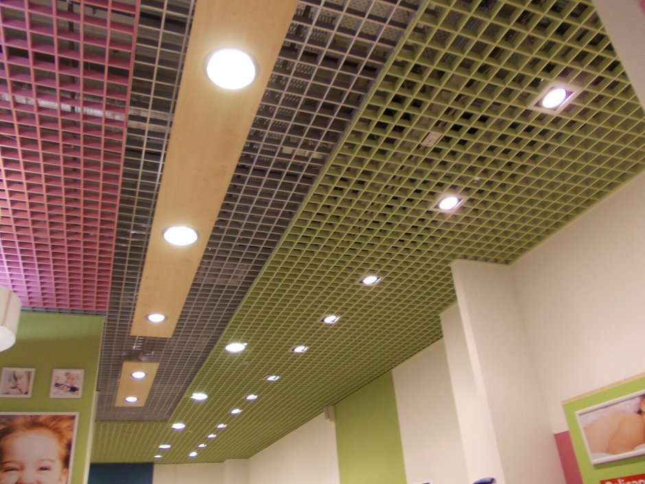 Грильято в коридоре