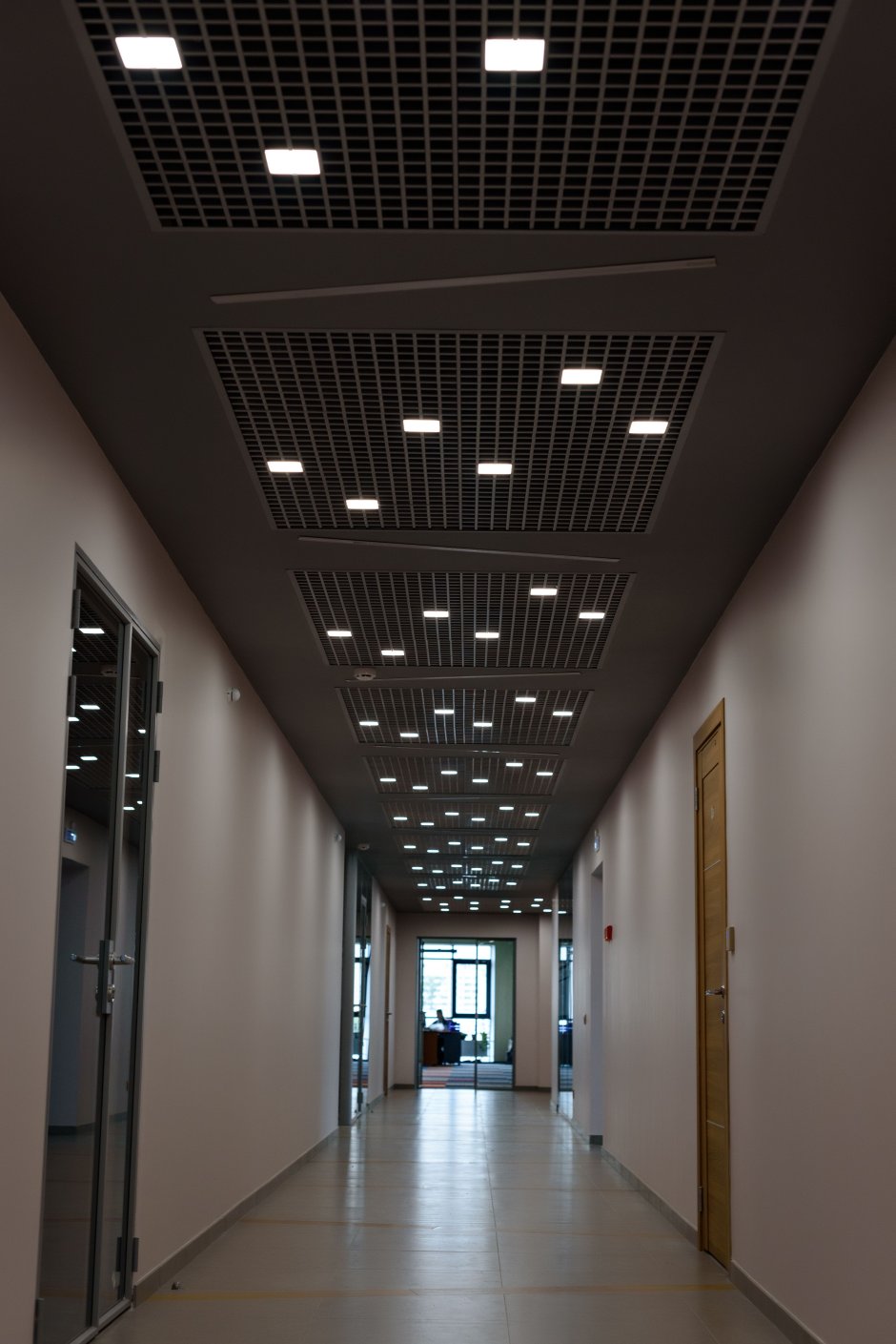 Потолок Грильято лофт офис