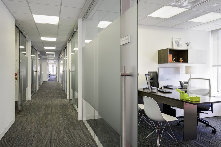 Офисные кабинеты коридор