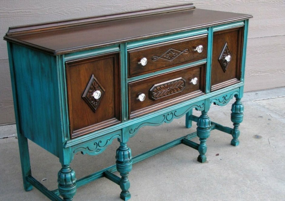 Старая мебель