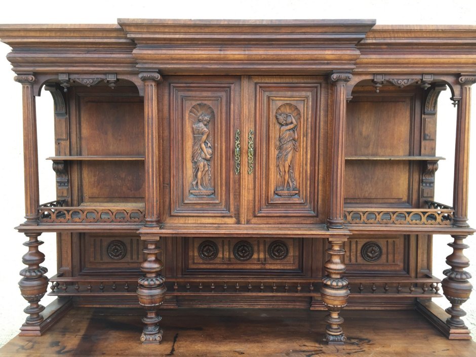 Антикварные Буфеты из дерева