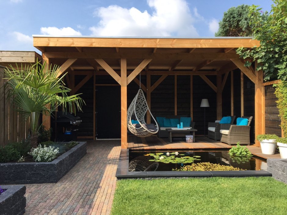 Современная беседка с сараем