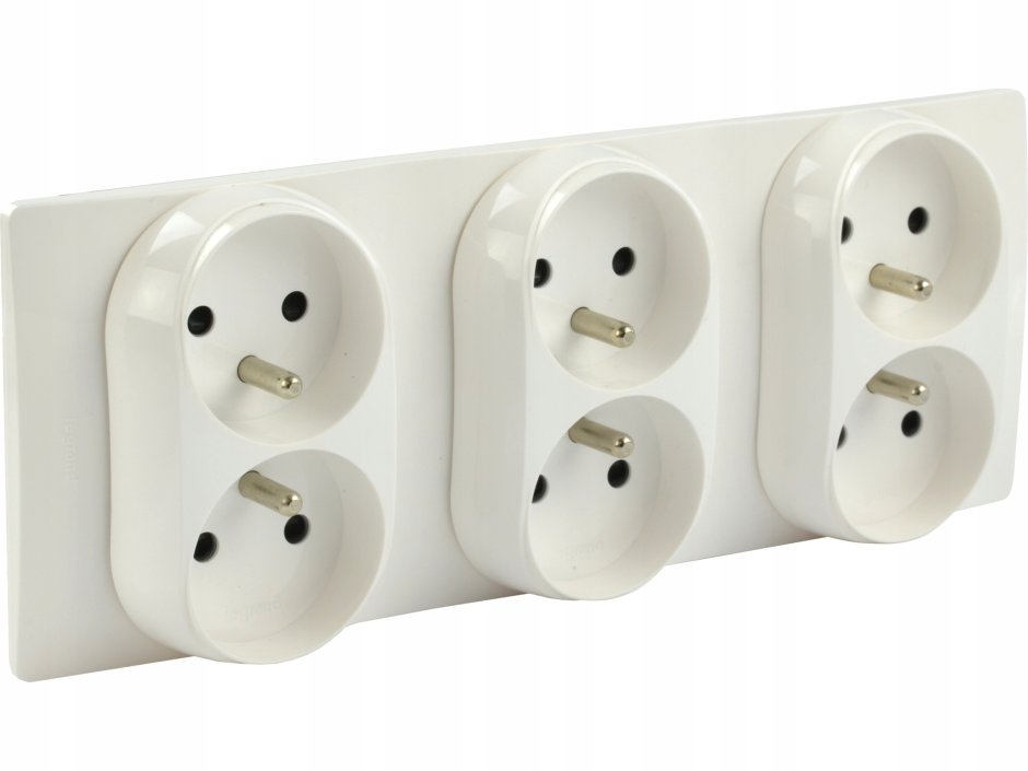 Wl07-SKG-01-ip20/ розетка